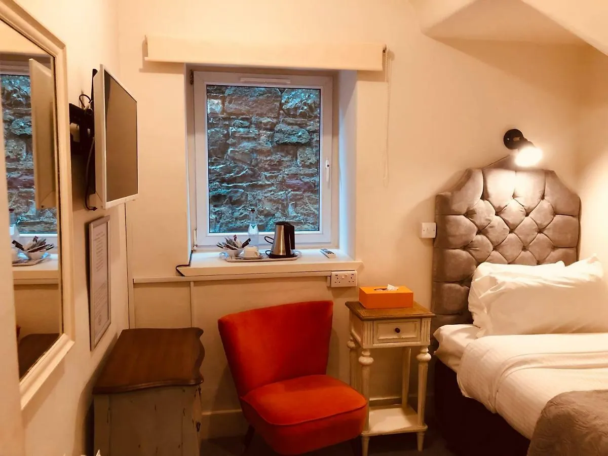 Allison House 16 Edinburgh United Kingdom