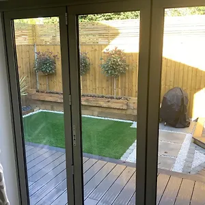 https://carolyns-place.brighton-hotels-england.com